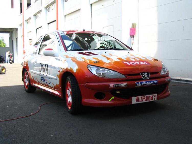 Fonds d'cran Voitures Peugeot 206