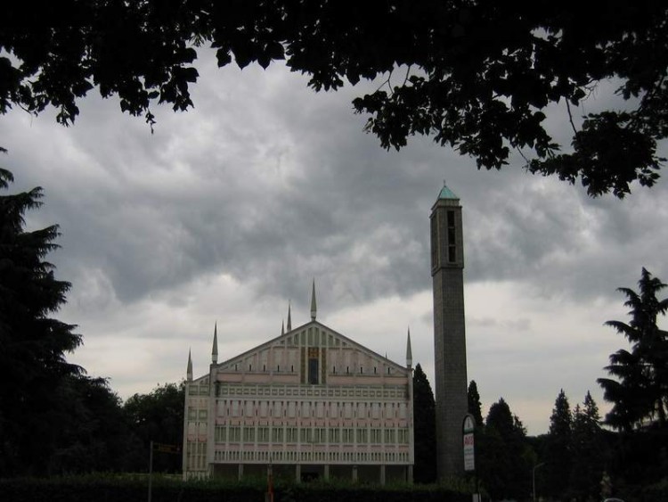 Fonds d'cran Voyages : Europe Italie L'eglise de San Donato