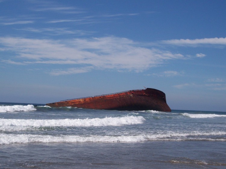 Fonds d'cran Nature Mers - Ocans - Plages Bateau chou...