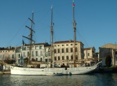 Fonds d'cran Bateaux le maite a martigues