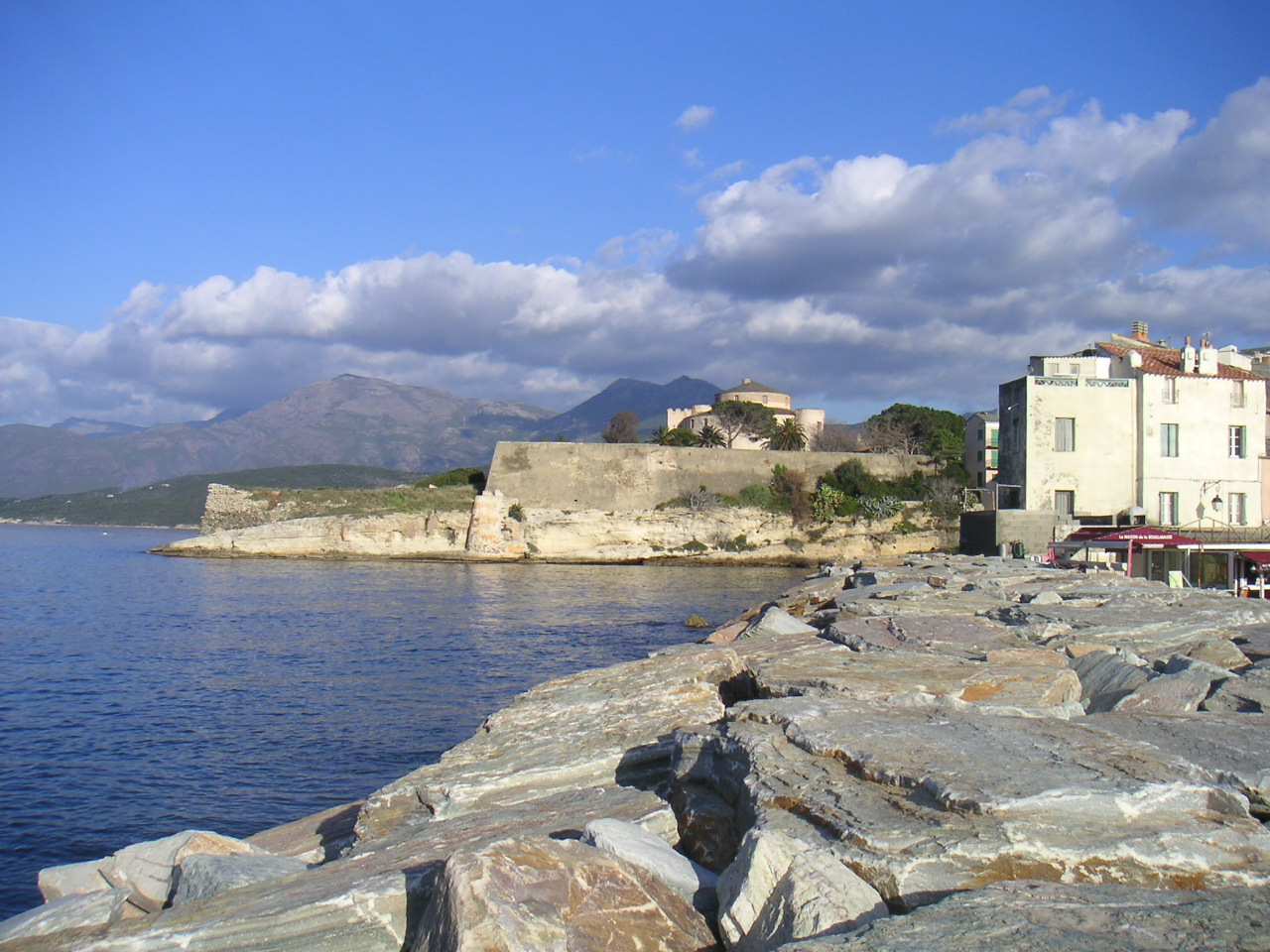 Fonds d'cran Voyages : Europe France > Corse port de st florent en corse