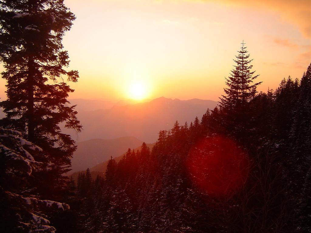 Fonds d'cran Nature Couchers et levers de Soleil Fort