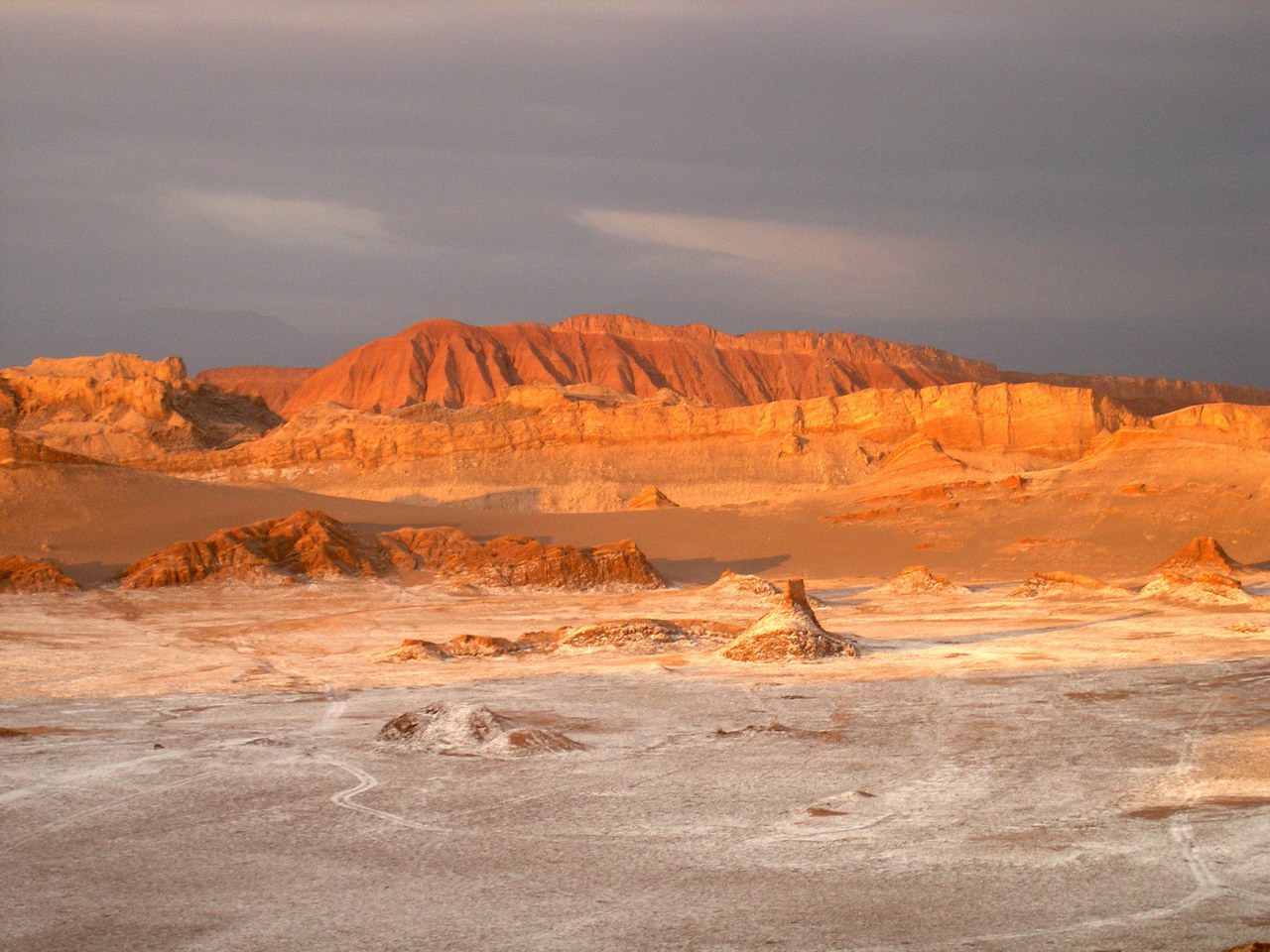 Fonds d'cran Nature Canyons valle de la lune san pedro d'attacama