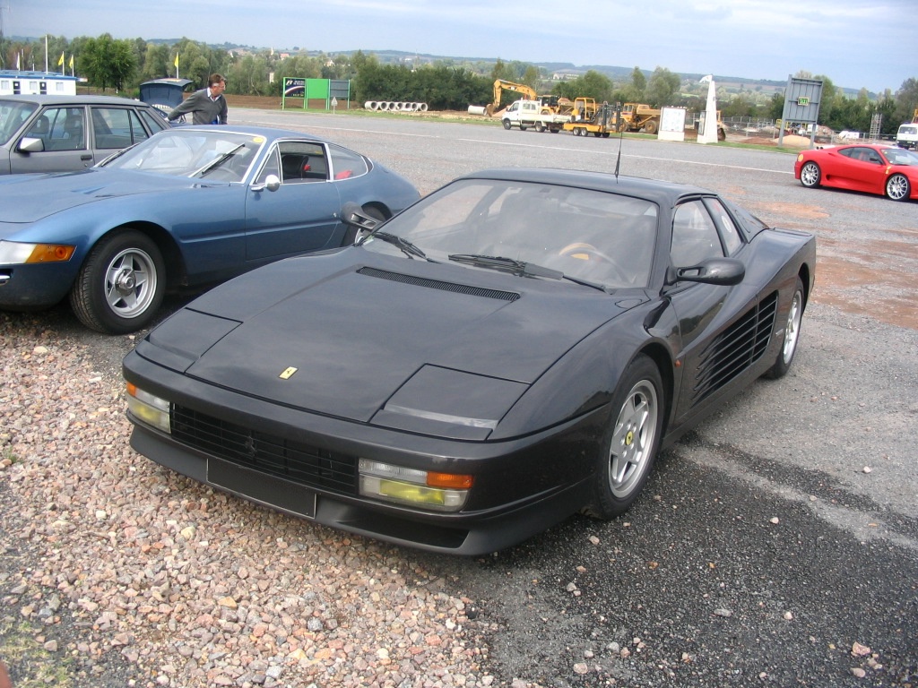 Fonds d'cran Voitures Ferrari Ferrari testarossa