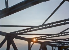 Wallpapers Nature Le soleil se couche sur un pont SNCF...