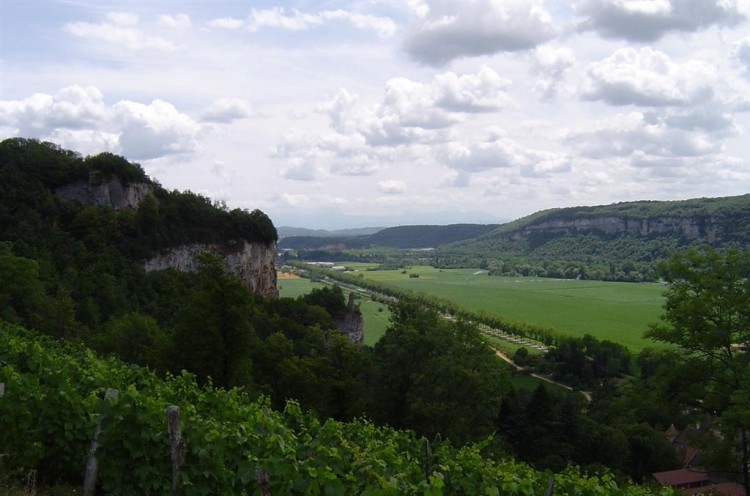 Fonds d'cran Voyages : Europe France > Rhne-Alpes Plaine de Sault Brenaz dans l'Ain