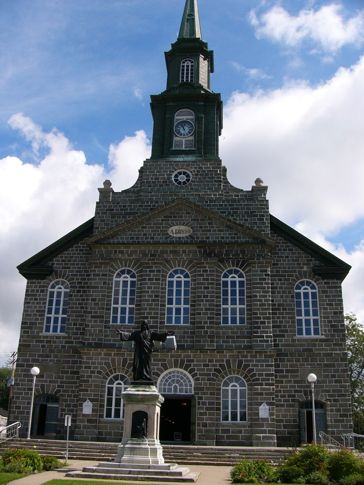 Wallpapers Constructions and architecture Religious Buildings glise de Lvis