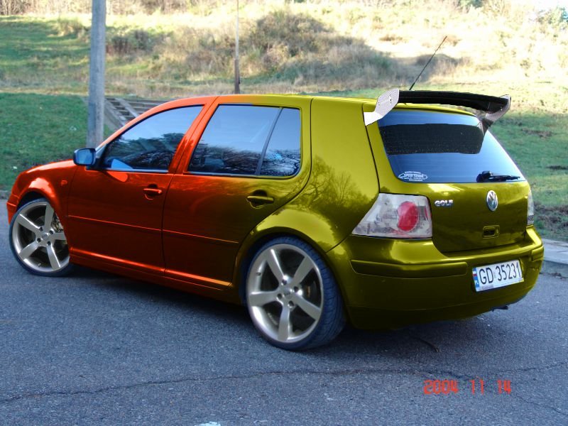 Fonds d'cran Voitures Tuning golf 5