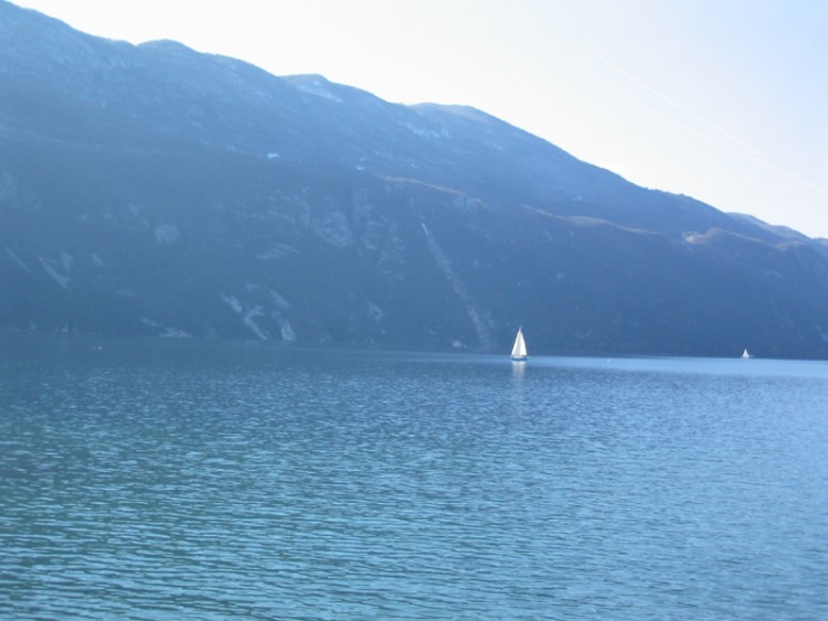 Fonds d'cran Nature Couchers et levers de Soleil Lac du bourget (Savoie)