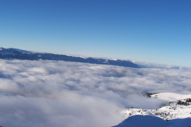 Fonds d'cran Nature Montagnes Lit de nuage