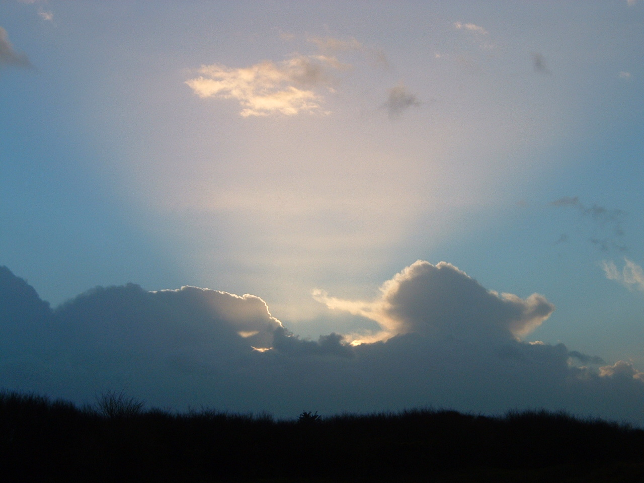 Wallpapers Nature Skies - Clouds le soir  la pointe du hoc