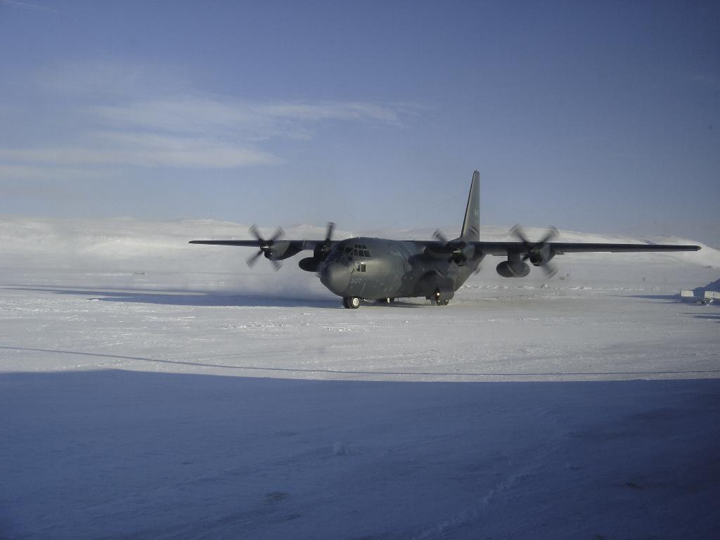 Wallpapers Planes Miscellaneous HERCULE C-130