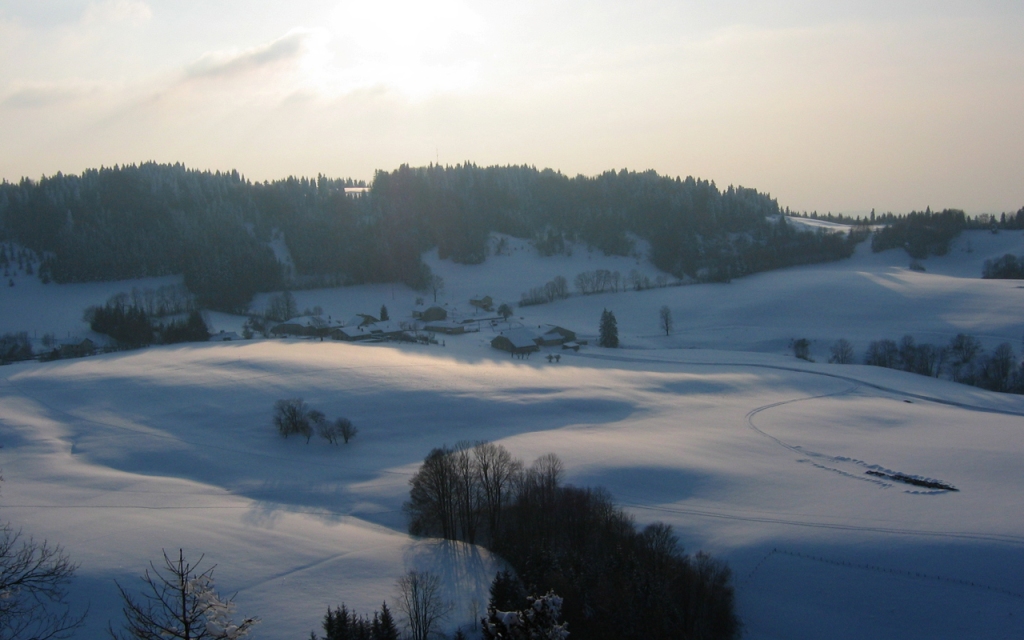 Fonds d'cran Nature Saisons - Hiver Village isol