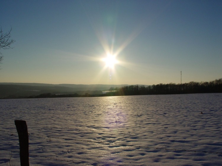 Fonds d'cran Nature Couchers et levers de Soleil Soleil et neige