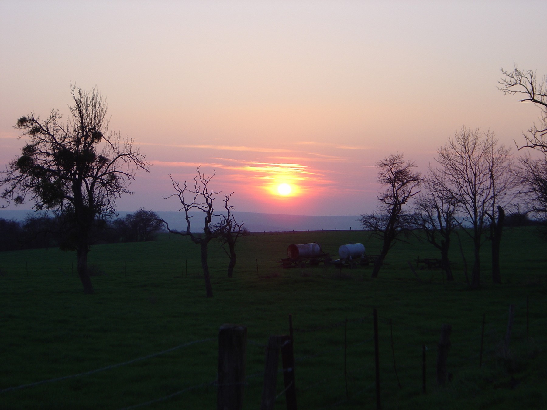 Fonds d'cran Nature Couchers et levers de Soleil 