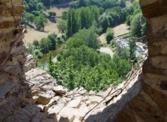 Fonds d'cran Constructions et architecture Vue du chteau de Belcastel