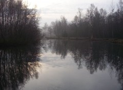 Fonds d'cran Nature Un tang prs de Saint-Quentin