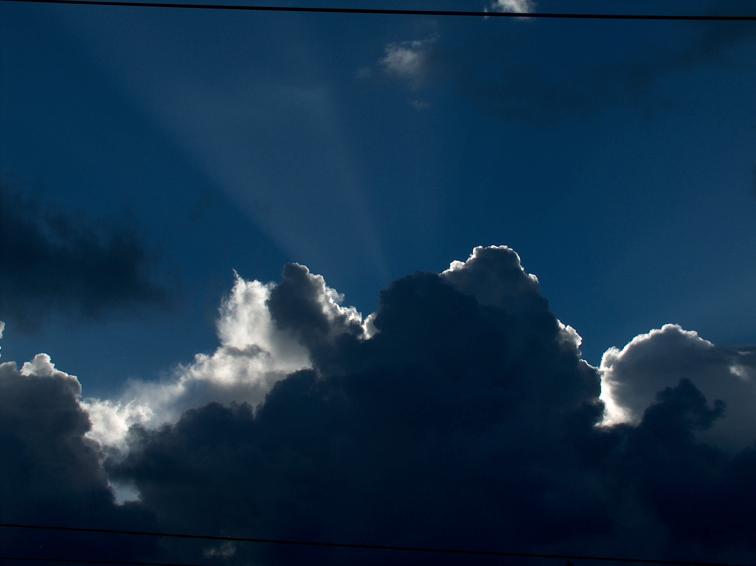 Fonds d'cran Nature Ciel - Nuages Un matin de printemps