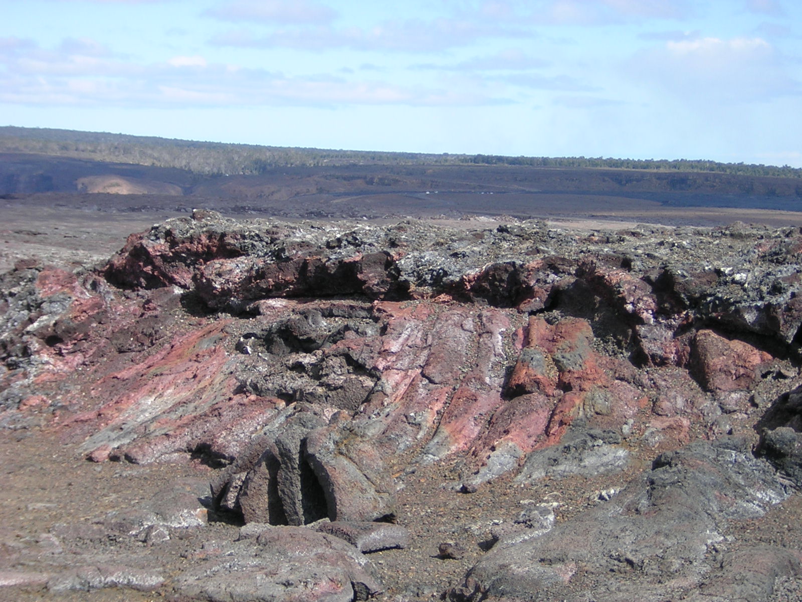 Fonds d'cran Nature Montagnes corce volcanique