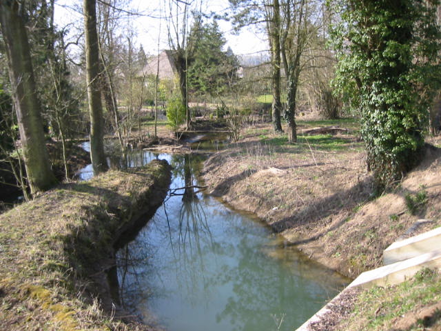 Fonds d'cran Voyages : Europe France > Picardie Cours d' eau  Remaucourt.