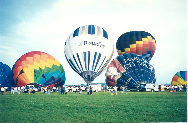 Wallpapers Planes Balloons - Airships senvoler en l air