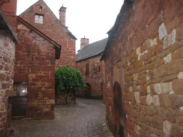 Fonds d'cran Voyages : Europe France > Limousin Collonges-la-rouge