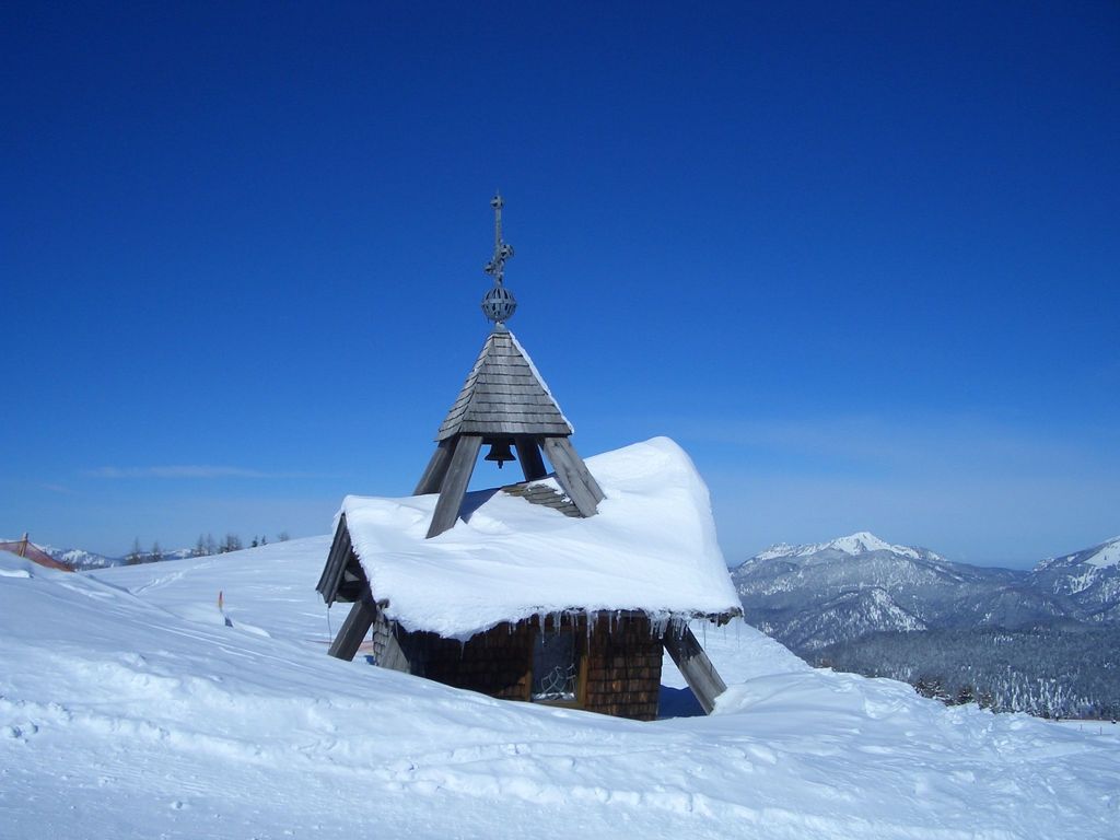 Fonds d'cran Nature Montagnes Chapelle