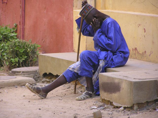 Fonds d'cran Voyages : Afrique Sngal Vieil homme  Gore