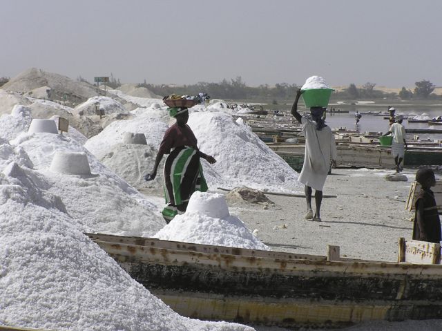 Fonds d'cran Voyages : Afrique Sngal Lac rose