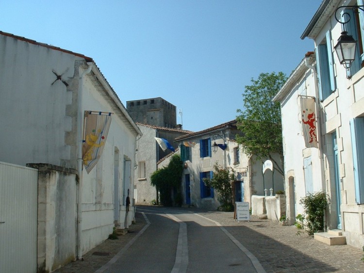 Fonds d'cran Voyages : Europe France > Poitou Charente Mornac (17)