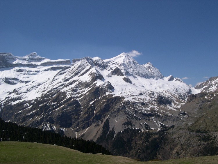 Fonds d'cran Nature Montagnes que c'est beau