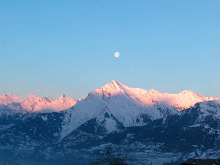 Fonds d'cran Nature Montagnes Lev du jour