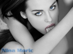 Fonds d'cran Charme eyes blue love