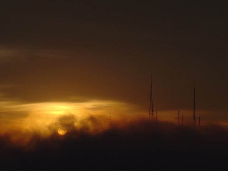 Fonds d'cran Nature Couchers et levers de Soleil Corcovados Cloudy Day Sunset View