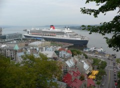 Fonds d'cran Bateaux Queen Mary 2 au Port Croisire de Qubec