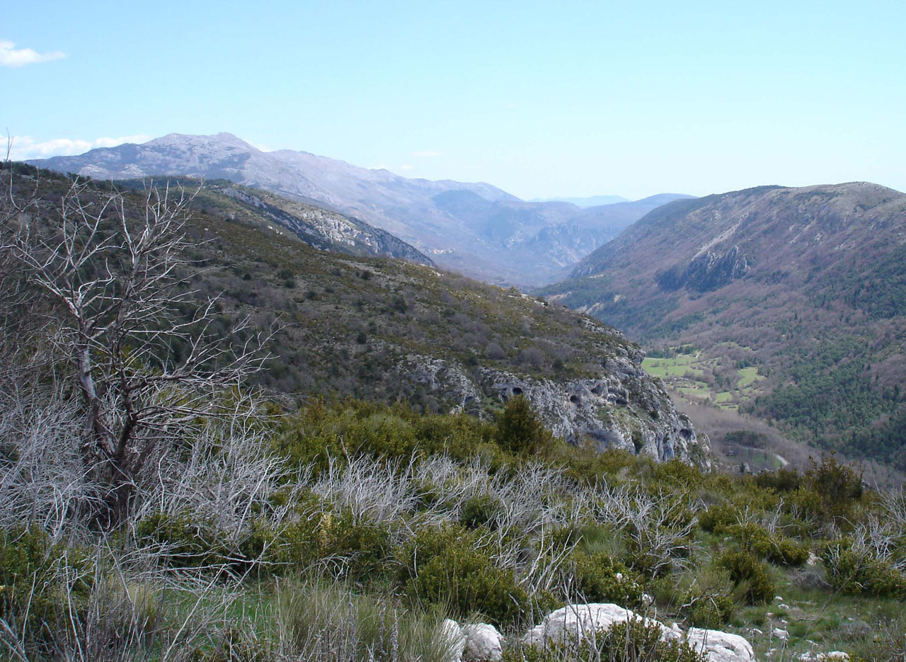 Fonds d'cran Nature Montagnes montagne verte