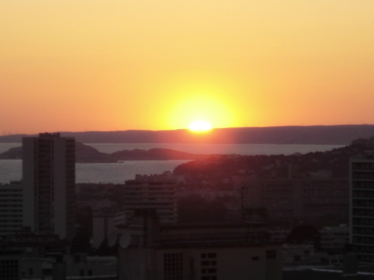 Fonds d'cran Nature Couchers et levers de Soleil coucher de soleil sur la mer