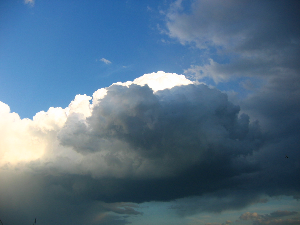 Fonds d'cran Nature Ciel - Nuages Before the rain