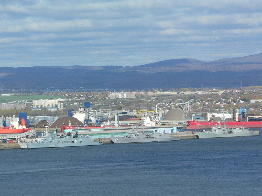 Wallpapers Boats Naval vessels 2 Bateaux Militaire  Qubec