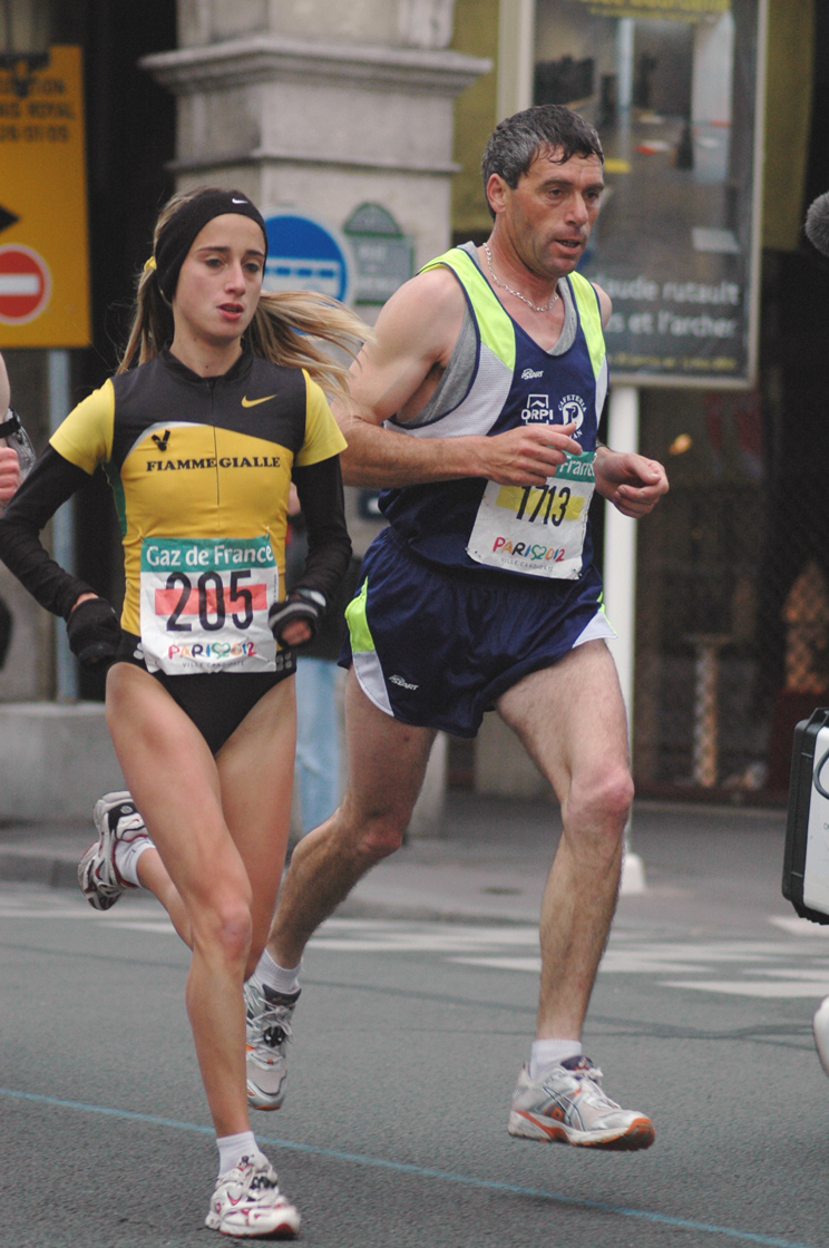 Fonds d'cran Sports - Loisirs Course  pied Marathon de Paris 2005