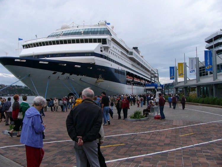 Wallpapers Boats Liners Le Rotterdam bateau de Croisire,Qc