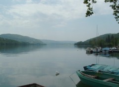 Fonds d'cran Nature lac de paladru ( isre )