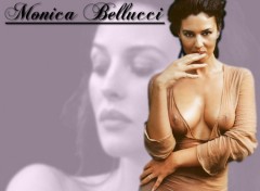 Fonds d'cran Charme Monica Bellucci