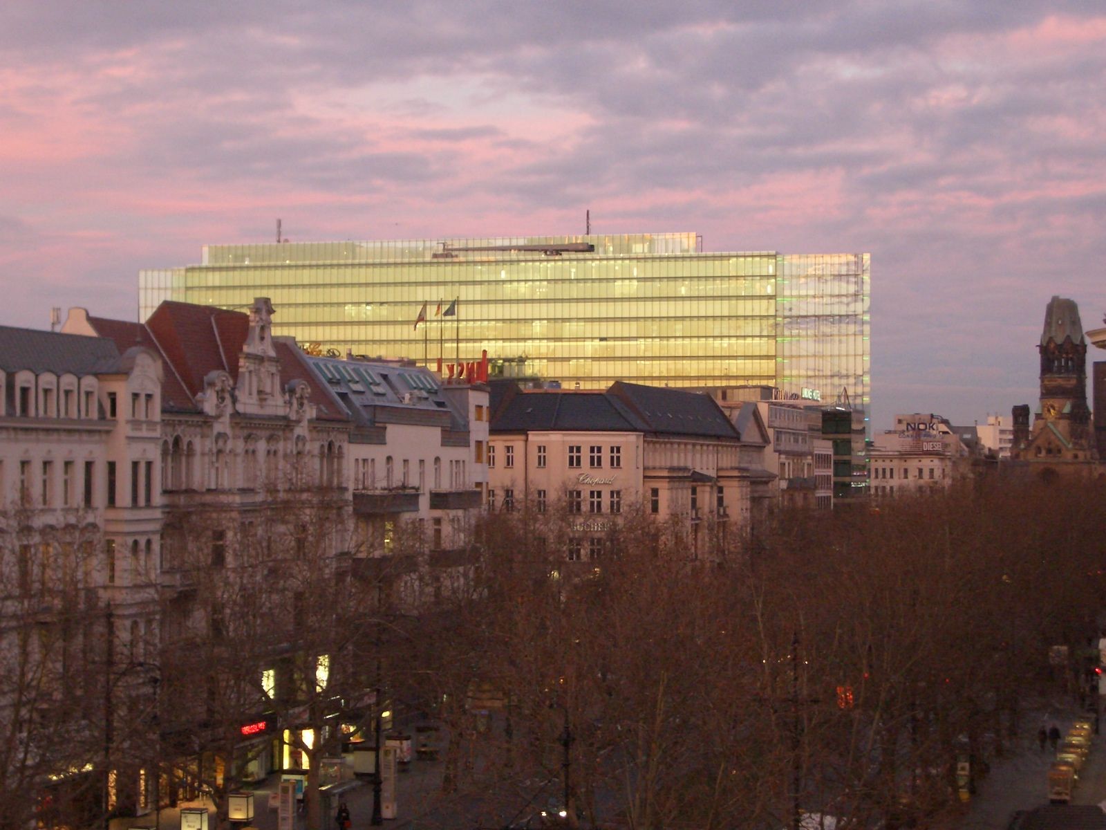 Fonds d'cran Voyages : Europe Allemagne Le Kurfrstendamm  Berlin