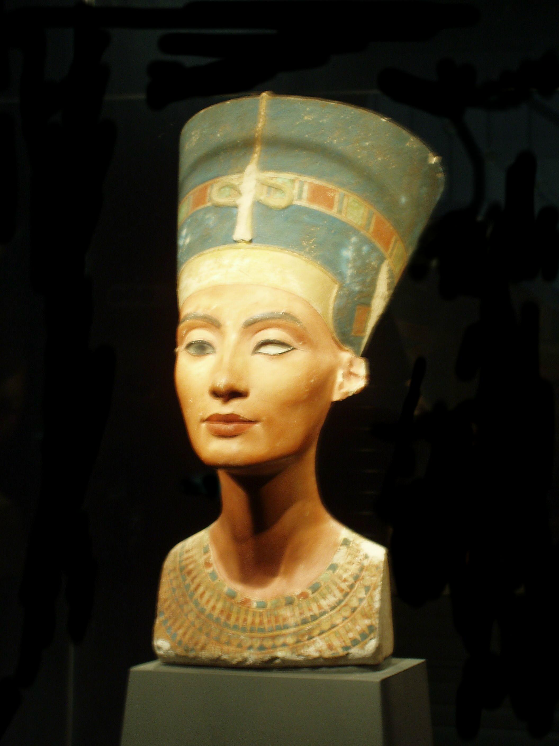 Wallpapers Objects Statues - Sculptures Buste de la reine Nefertiti