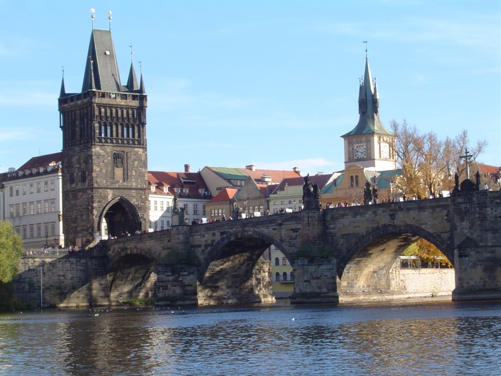 Fonds d'cran Voyages : Europe Rpublique Tchque Prague - Le Pont Charles vue de la Vltava