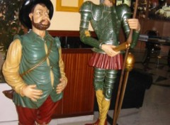 Fonds d'cran Objets Don Quichotte et Sancho Pansa