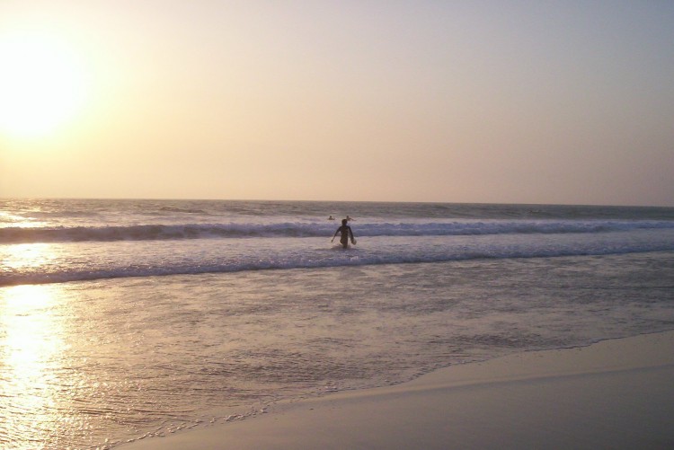 Fonds d'cran Nature Mers - Ocans - Plages reflet de soleil sur la plage