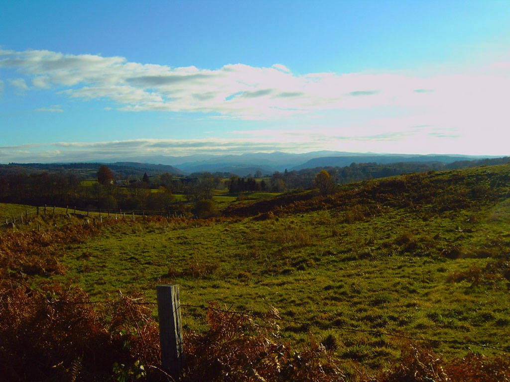 Wallpapers Trips : Europ France > Auvergne cantal