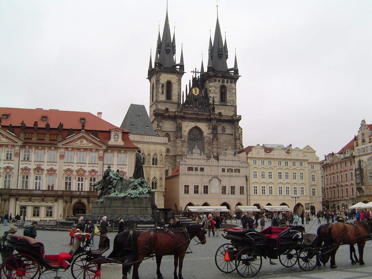 Fonds d'cran Voyages : Europe Rpublique Tchque Au centre de Prague